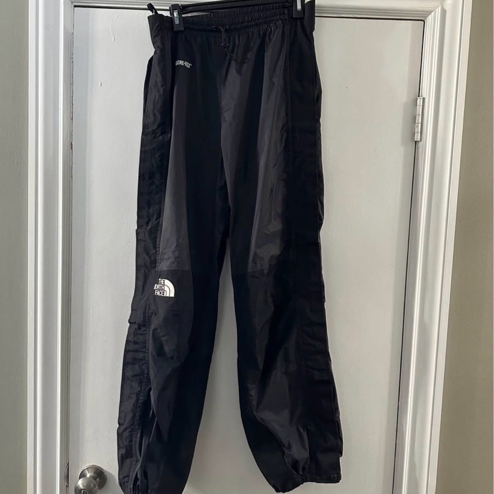The North Face Men's Gortex all weather pants
